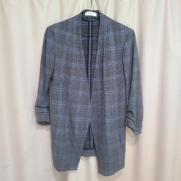 Aritzia Babaton Macauley blazer - Picture 3 of 8